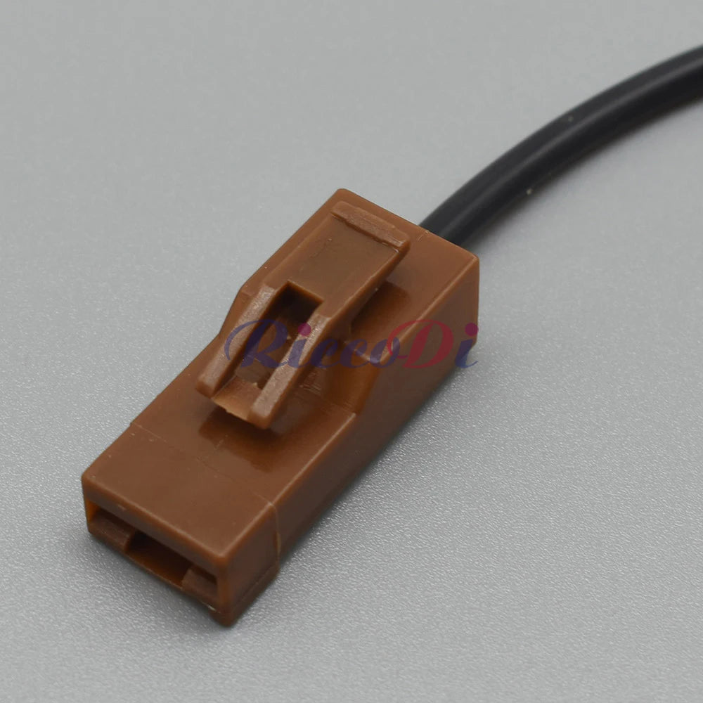 1 Pin 9.5mm Female Connector DJ7015-9.5-21 Automotive Fuse Box Housing Wiring Socket