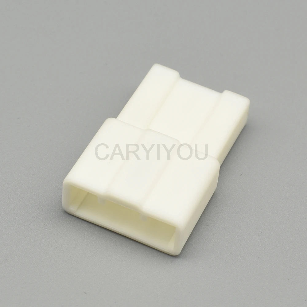 Automotive 7-Pin 0.6/1.2 Series Composite Connector — Toyota Central Control Latch Plug Male Female Docking Socket