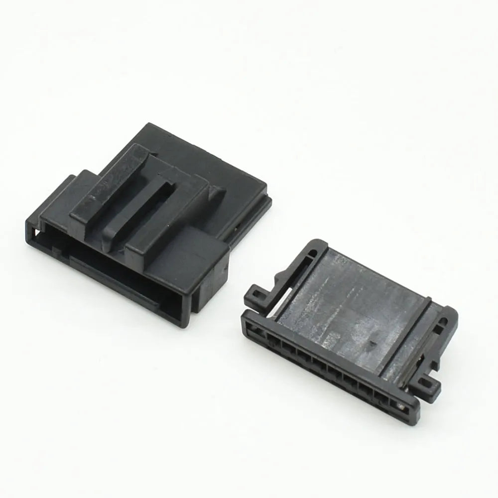 0-1719221-1 / 3D0972708A / 3D0 972 708A Automotive 8-Pin Display Screen & Interior Lamp Connector — VW / Audi Wiring Plug