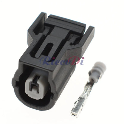 6189-0940 / 6188-0657 Automotive Waterproof Connector Socket — Air Pump & Generator Wiring Plug Replacement