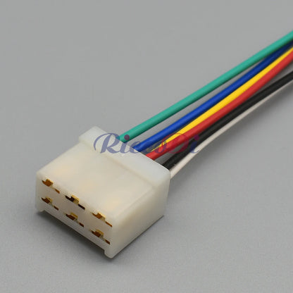 6-Pin Automotive Connector 880297-1 / 180906-0 with Metal Pins — TE Connectivity AMP Wiring Plug