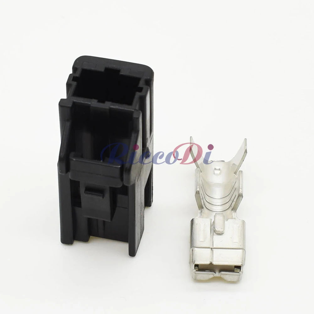 1 Pin 9.5mm High Current Connector DJ7012A-9.5-21-B Milky Yellow Automotive Wiring Plug
