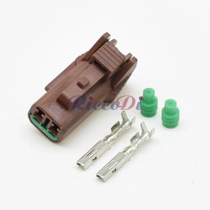 DJ7022CA-1.5-11/21 2-Pin Wiper and Front Turn Signal Connector for Nissan OEM 7222-8521-80