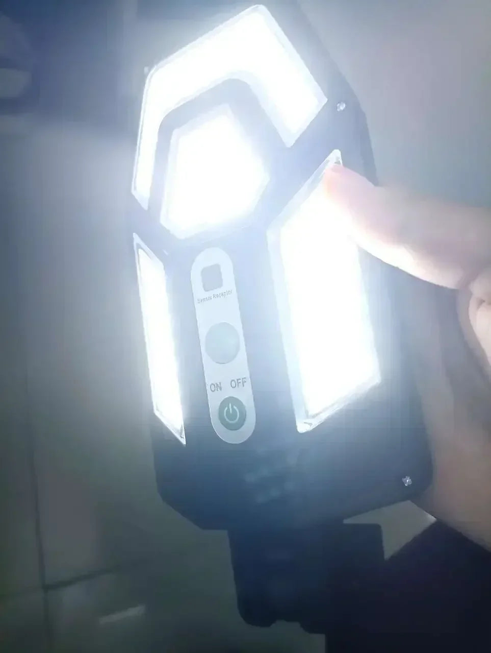 Super Bright Solar Wall Lamp 55LED Outdoor Sunlight Motion Sensor Street External Light Garden Yard Lantern with Remote Contro