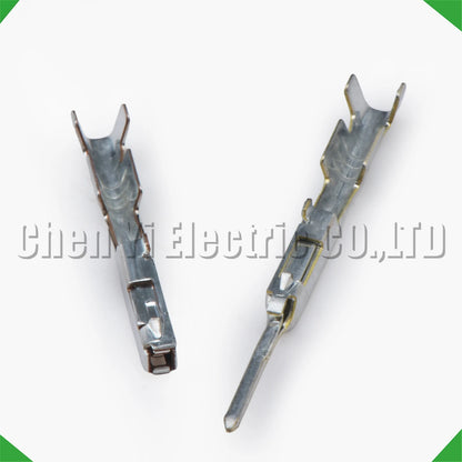 50pcs 0.6mm Automotive Crimp Pins 8100-4030 8100-4027 82998-24290 Connector Terminals