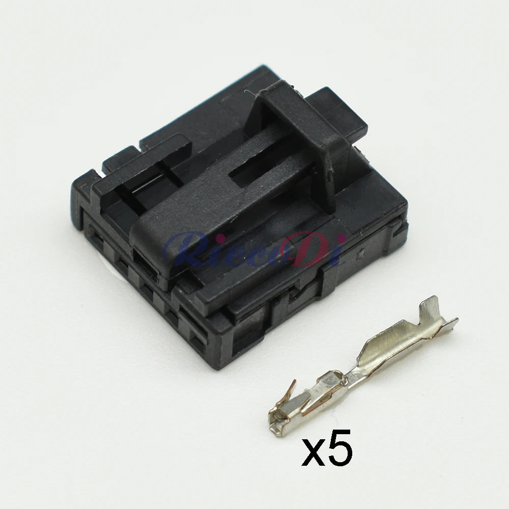 5 Pin 0.6mm Steering Wheel Connector 8R0973605 DJ7055B-0.6-21 for VW Volkswagen Multifunction