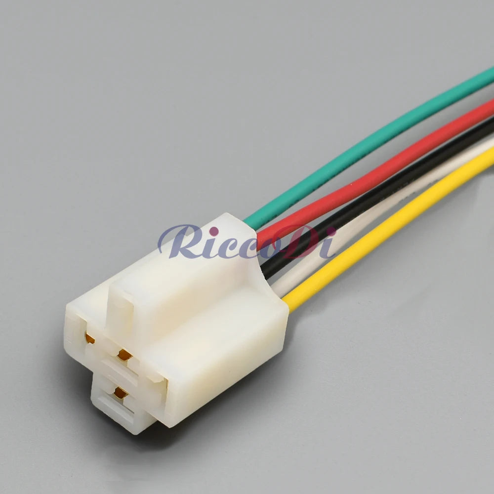 5 Pin 6.3mm Automotive Relay Socket DJJ7051-6.3-21 PA66 Instrument Large Current Unsealed Plug