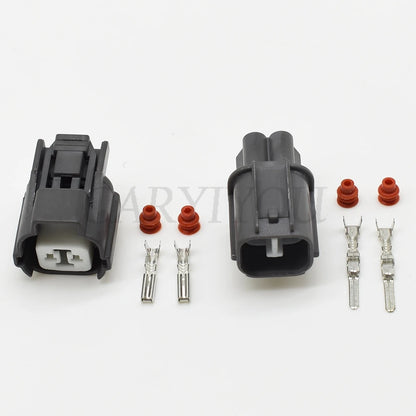 sealed 2 pin automotive cable plug for reliable horn and rear door lock wiring connections