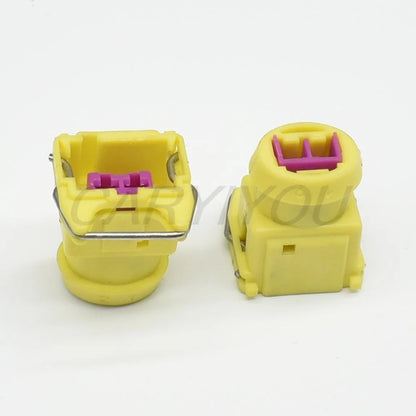 DJ7024F-3.5-21 2-Pin 3.5mm Yellow Waterproof Automotive Power Connector OEM DJ144473-4