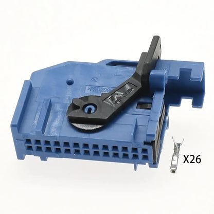 185879-2 / 185226-2 / 7L6972726 Automotive 26-Pin Blue Instrument Panel Connector — Low Current Socket