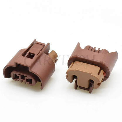 2-Pin Automotive Female Connector DJ7029W-2.8-21 — Low Beam & Fog Lamp Plug for Toyota Corolla & VW Golf 6