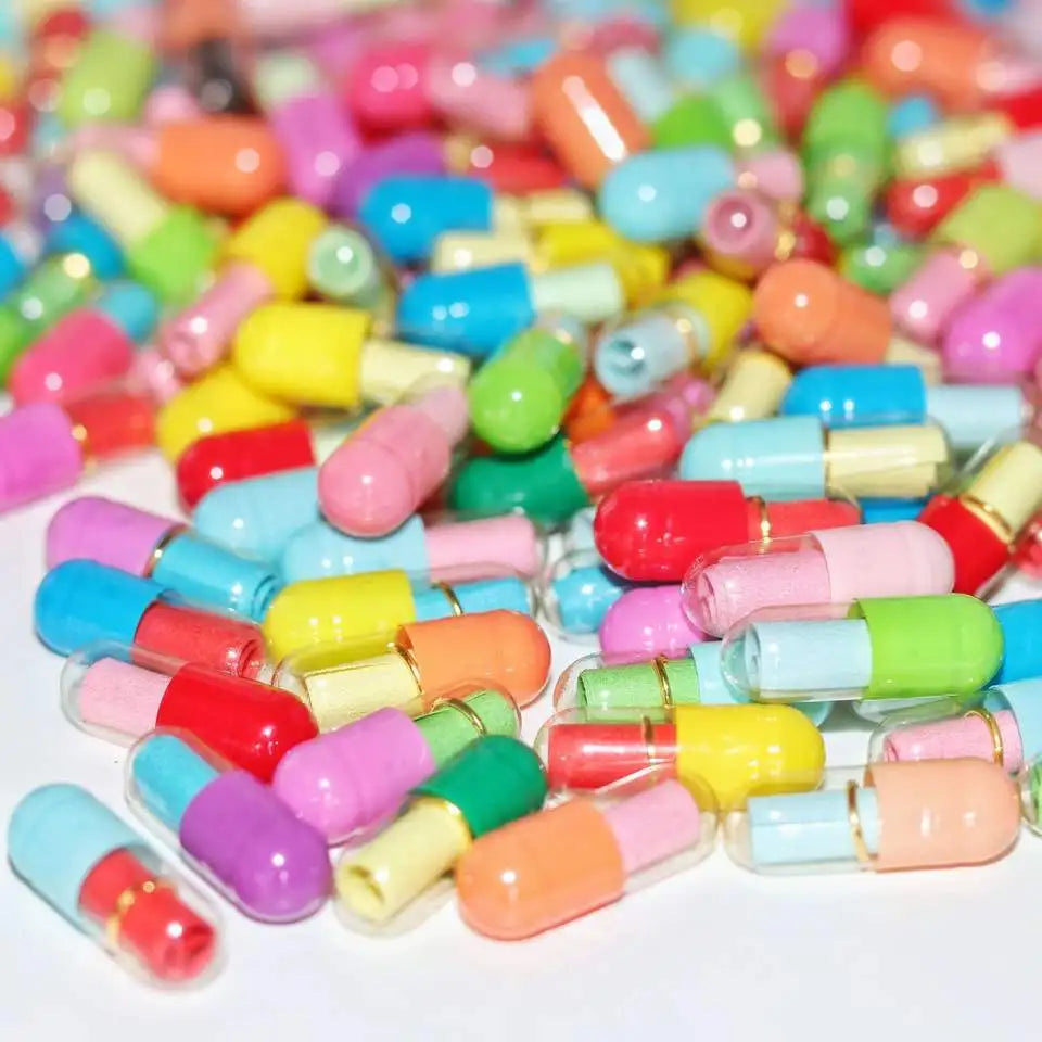 Message Capsules Love Pill with Roll Paper Blank Notes Wish Bottle Capsule Emoticon Smile Pills Wedding Party Valentine's Gift
