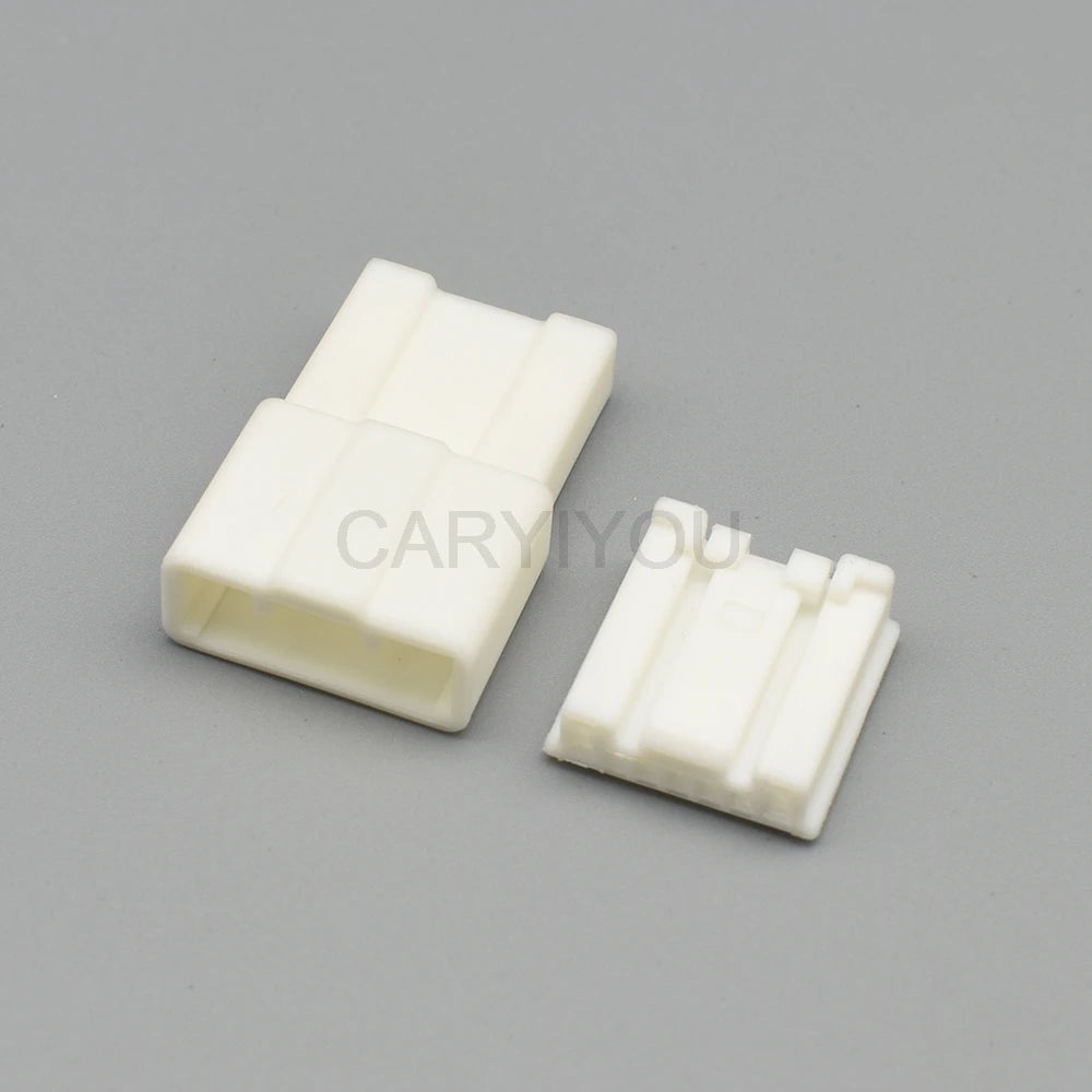 Automotive 7-Pin 0.6/1.2 Series Composite Connector — Toyota Central Control Latch Plug Male Female Docking Socket