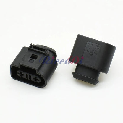 automotive 3.5mm sensor connector for secure and reliable coolant temperature wiring