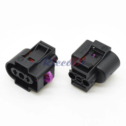reliable 2 pin connector plug for windshield washer and antifreeze system wiring harness