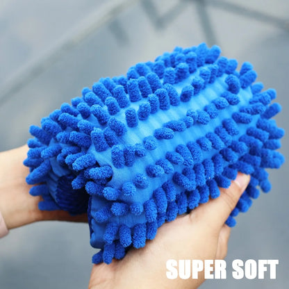 Highly absorbent microfiber cleaning sponge
