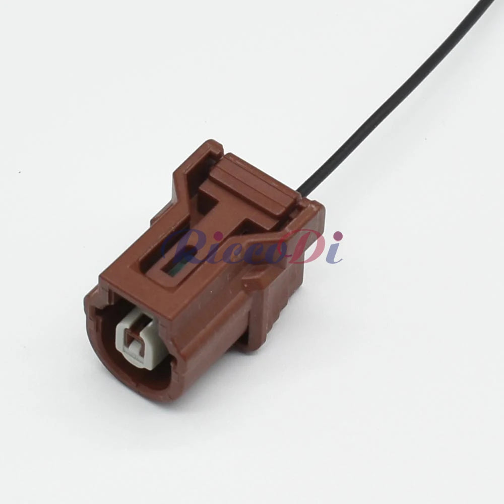 Air pump generator wiring connector replacement solution for automotive electrical systems