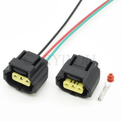 3-pin auto alternator connector 184032-1 installed in engine showing secure wire harness connection