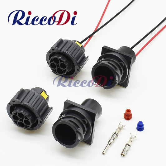 Front view of 2.5mm automotive male and female wiring harness connector plug for secure electrical connection