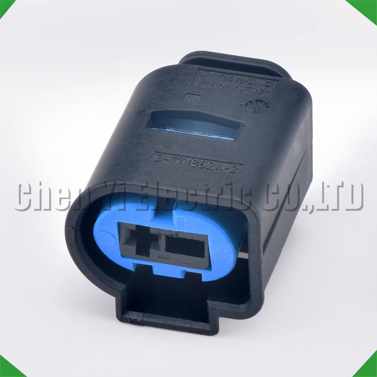 Automobile connector plug 3-1718630-2 for pump assembly wire harness