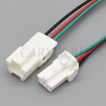 Locking mechanism of 3-Pin auto connector 7122-7830 7123-7830 ensures secure and stable electrical connection