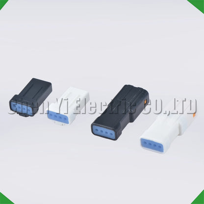 Detailed structure of 4 pin auto waterproof electronic wire harness butt plug