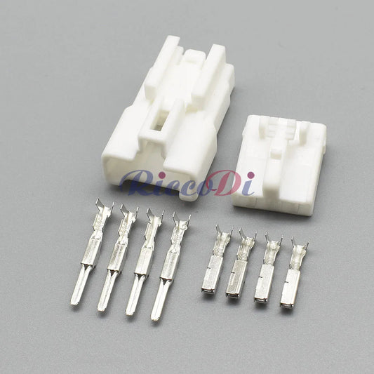 4 Pin male and female automotive cable harness plug MG651038 MG641041, ideal for car electric wiring