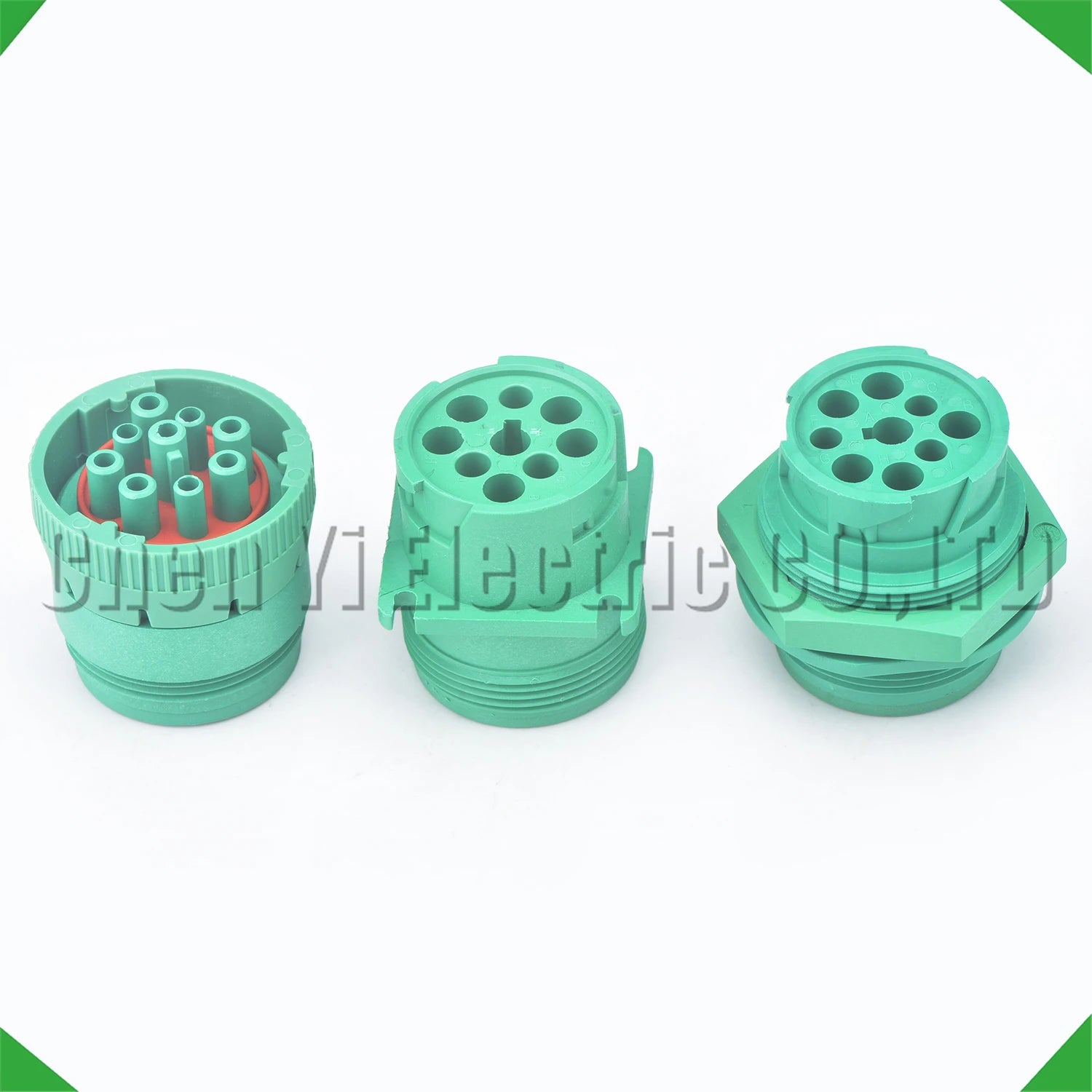 Automotive diagnostic wire harness connector