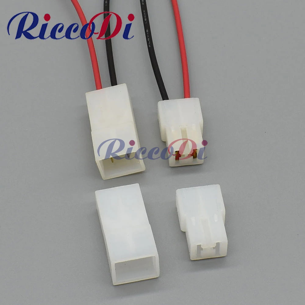 2 pin automotive connector plug with male and female electric socket 180924-5 / 180923-5 for secure wiring connections