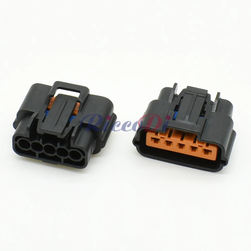 Automotive 5 pin sealed waterproof connector socket for car wiring