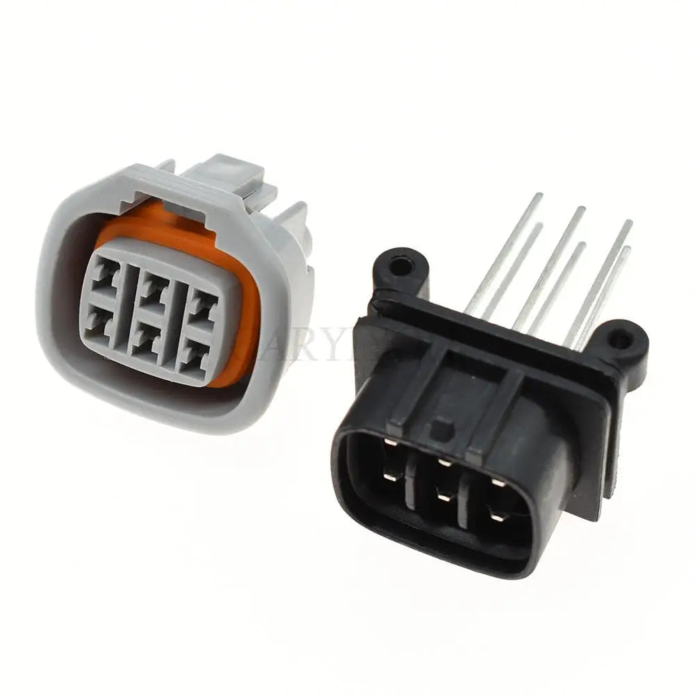Automotive 6 pin waterproof connector locking structure detail