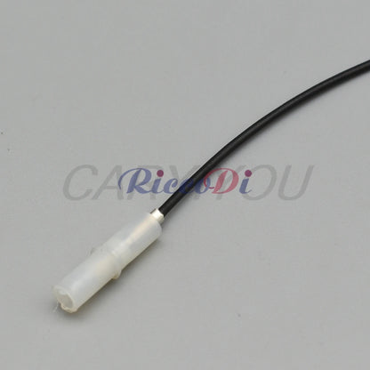 Automotive 1 Pin harness connector plug attached to cable for stable and reliable electrical connections