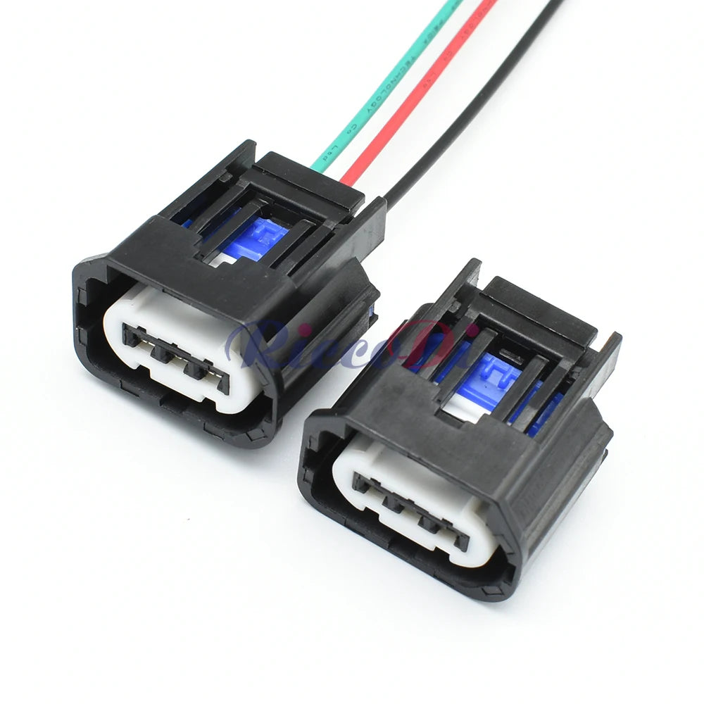 EPS connector plug socket with secure locking structure for automotive use