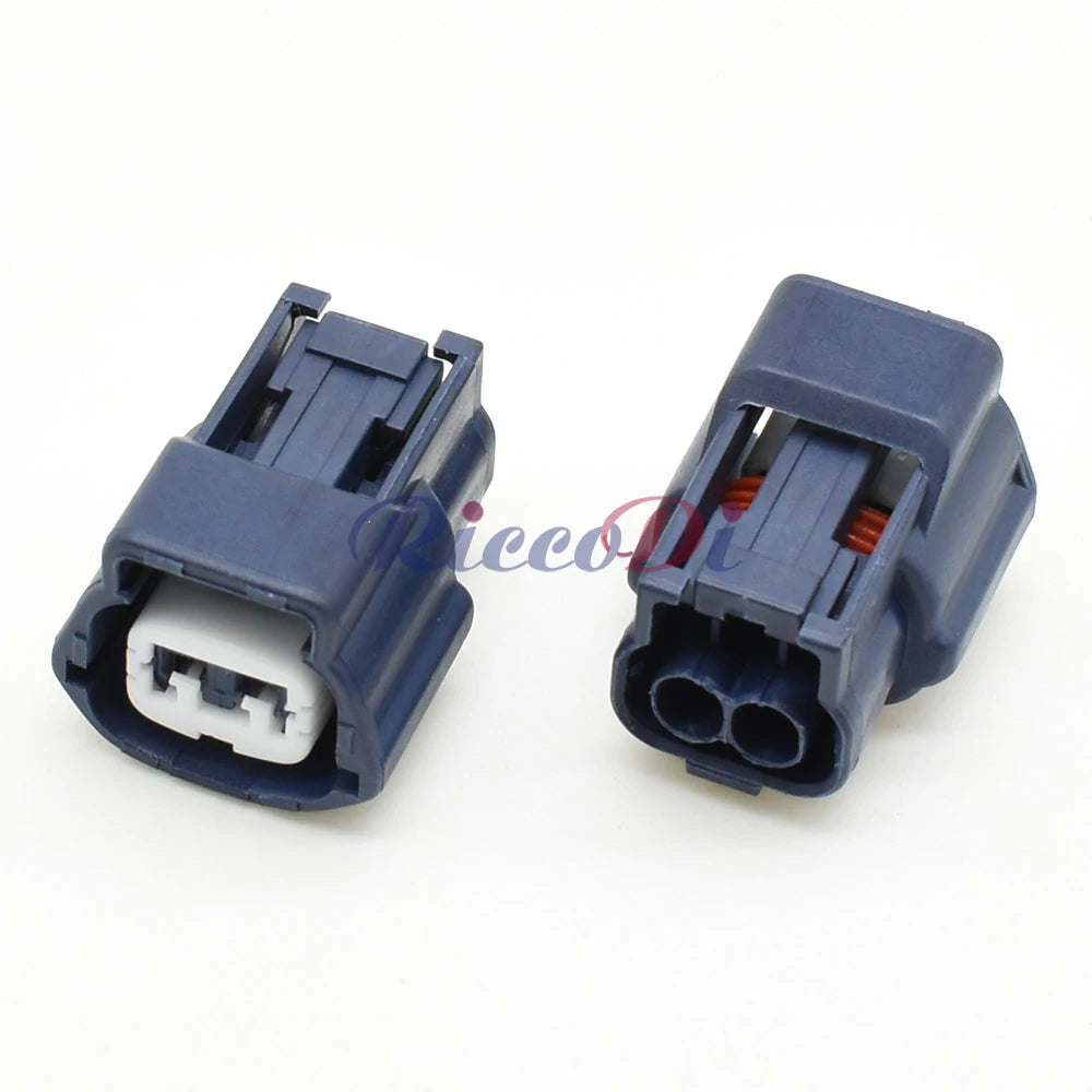Durable housing of automotive wire connector designed for long term vehicle use