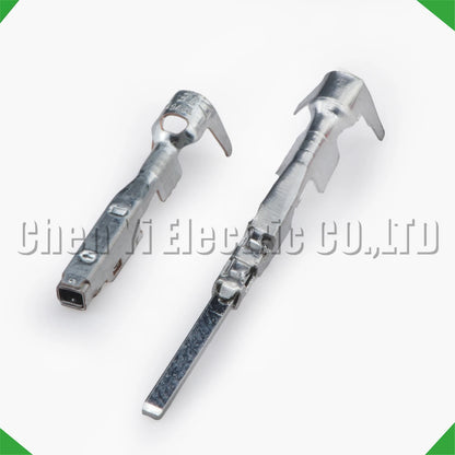 Wire crimp pins for automotive connector harness