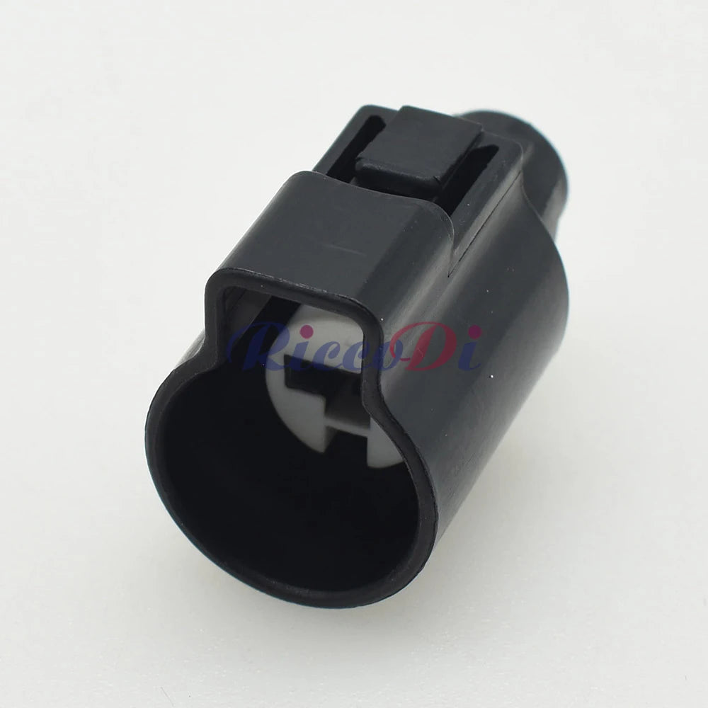 7.8mm TS sealed automotive female connector used in 8.0mm cable wiring harness for installation and repair