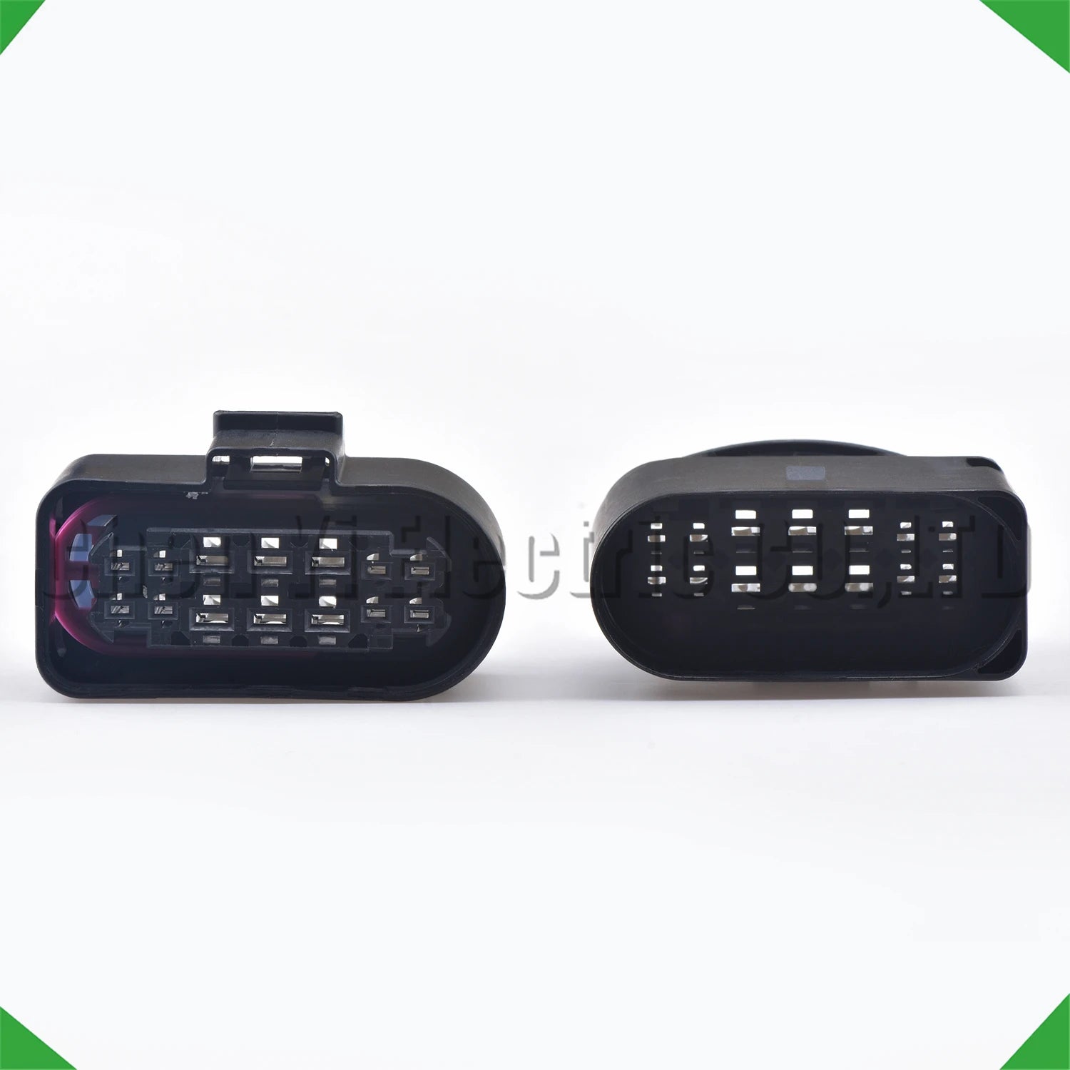 Automotive xenon LED headlight wire harness connector