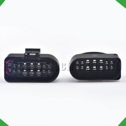 Automotive xenon LED headlight wire harness connector