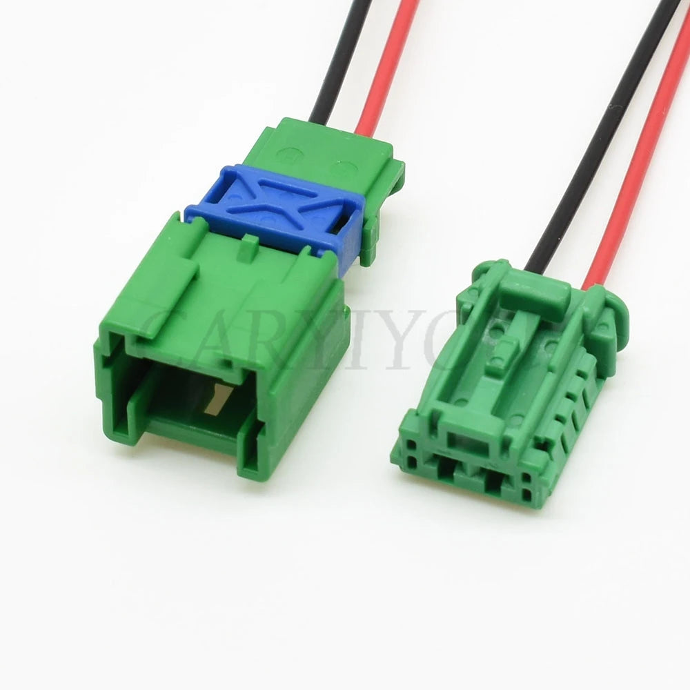 Automotive heater fan wiring connector used in vehicle blower motor systems