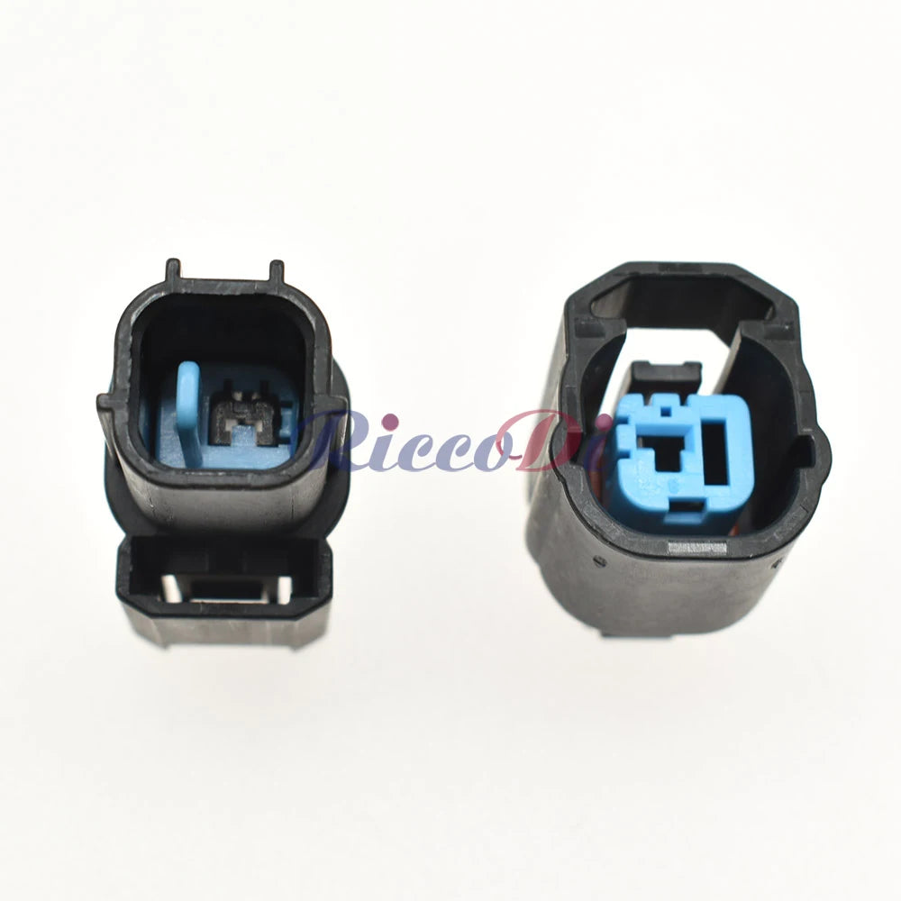 Durable automotive horn connector housing made for long term use in vehicle electrical systems