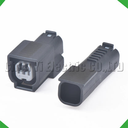 Fuel injector connector plug CB400 6189-6904 for automotive wire harness