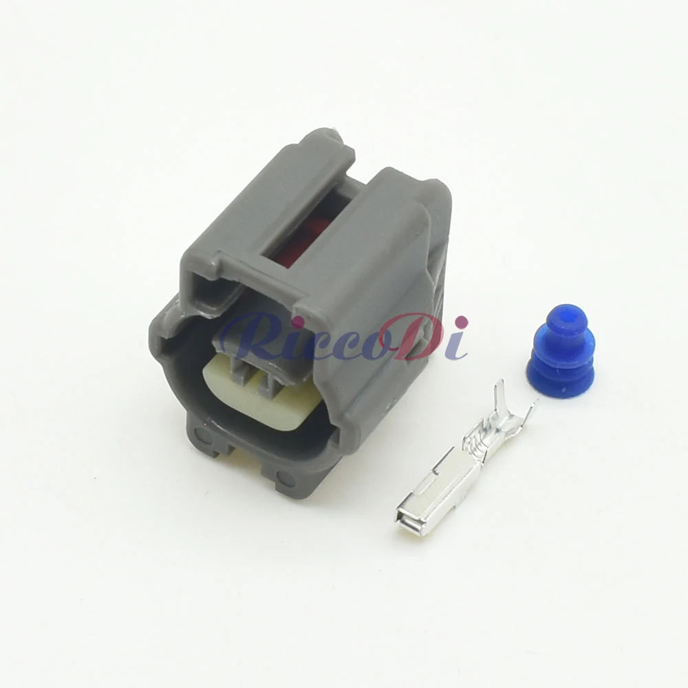 Cable socket connector used in automotive motor shock sensor system ensuring secure and stable wiring connections