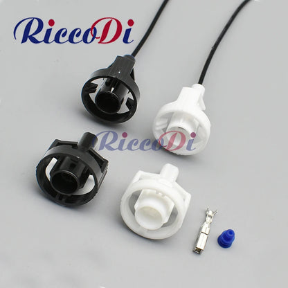 Automotive waterproof 2.8 series wiring terminal connector with sealed plastic housing