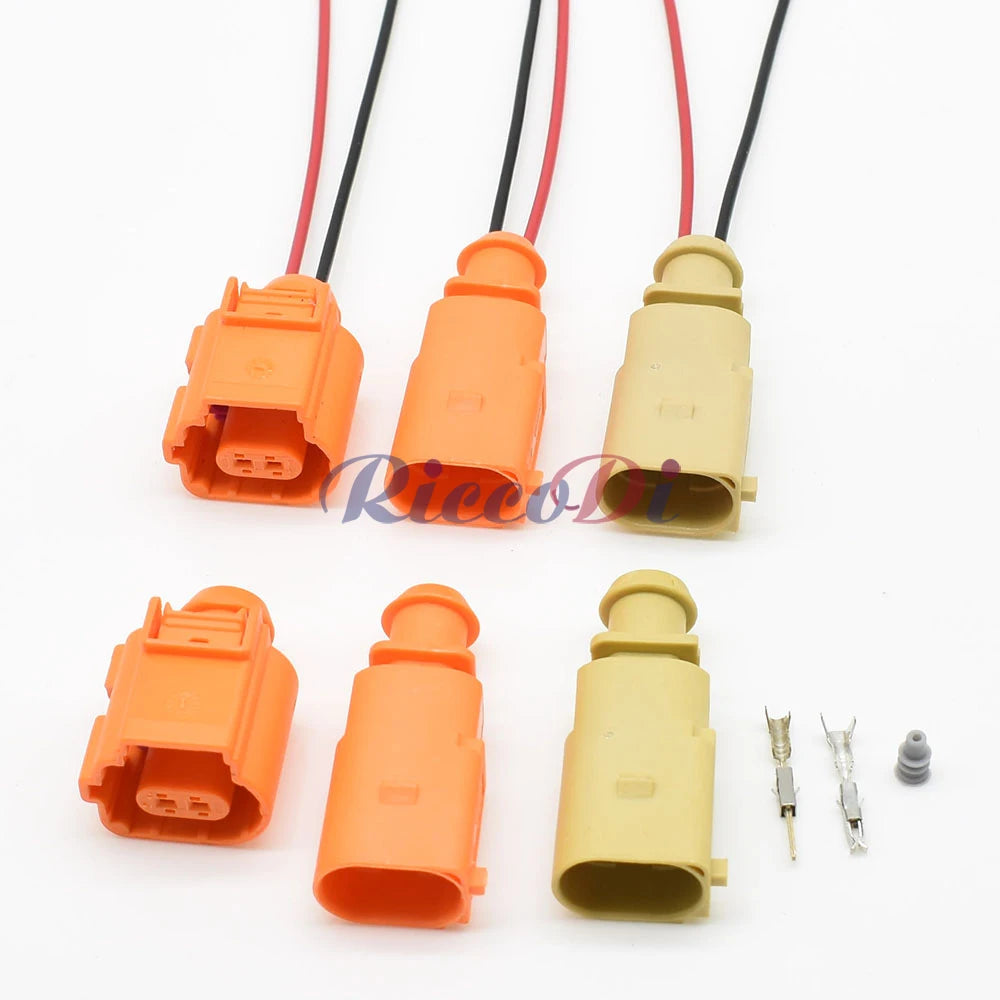 Automotive ignition coil waterproof connector plug with locking mechanism for stable electrical connection
