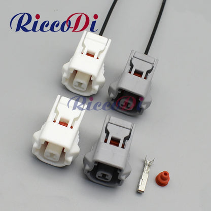 Automotive waterproof knock sensor connector plug with sealed housing for engine wire harness
