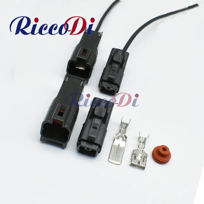 Automotive wire harness waterproof socket connector designed for sealed vehicle electrical connections
