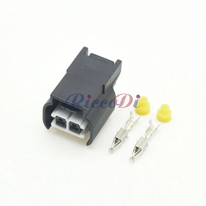Waterproof automotive wiring connector socket housing used in car electrical system applications