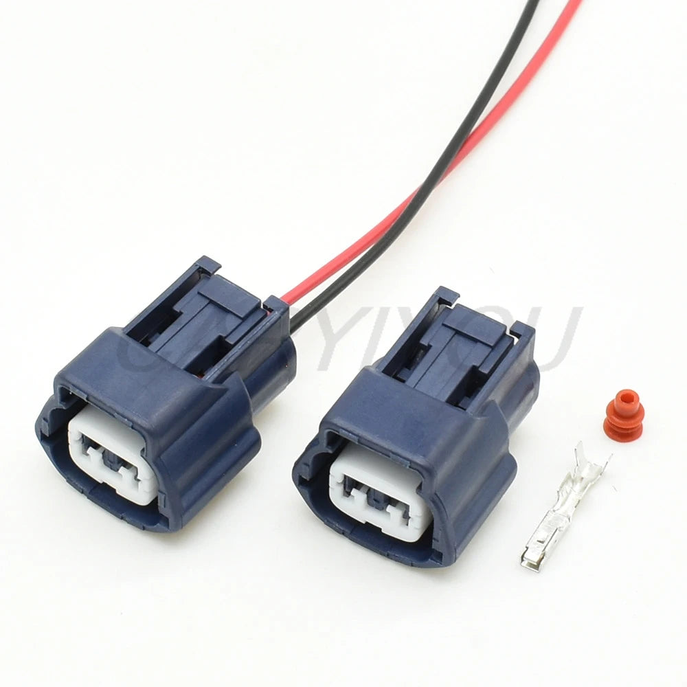 Automotive wire connector socket used in vehicle electrical systems and wiring harnesses