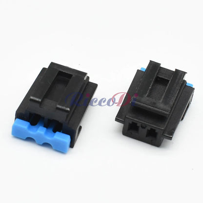 Detailed terminal structure of automotive 1.5mm wire connector for stable electrical contact