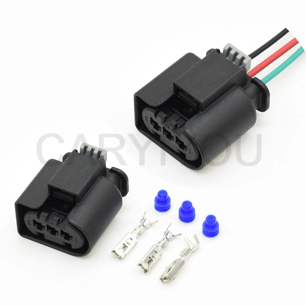 3-Pin female waterproof connector 10010818 installed in Benz automotive wiring harness showing secure connection